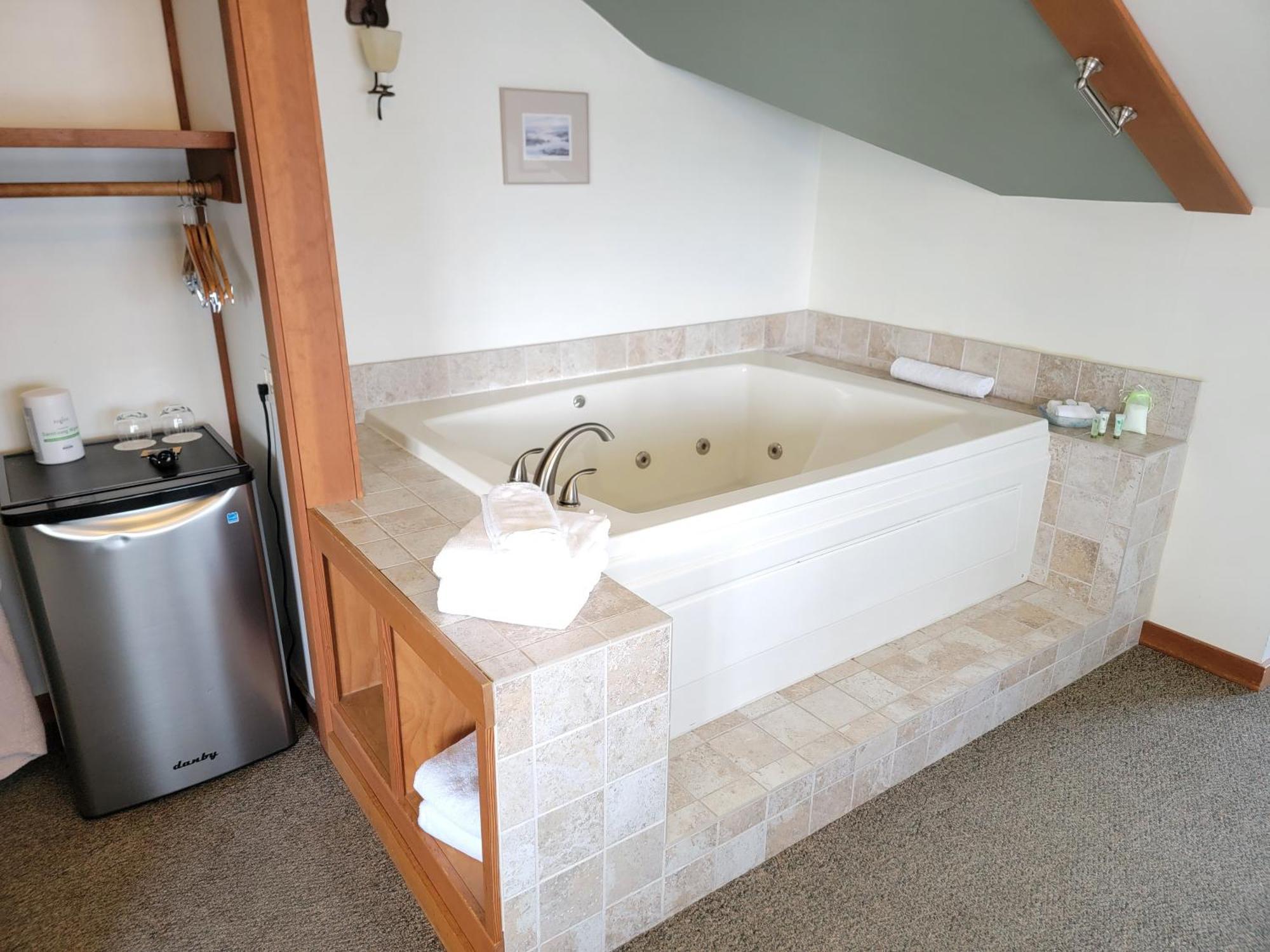 The Heron Inn And Day Spa Ла-Коннер Экстерьер фото