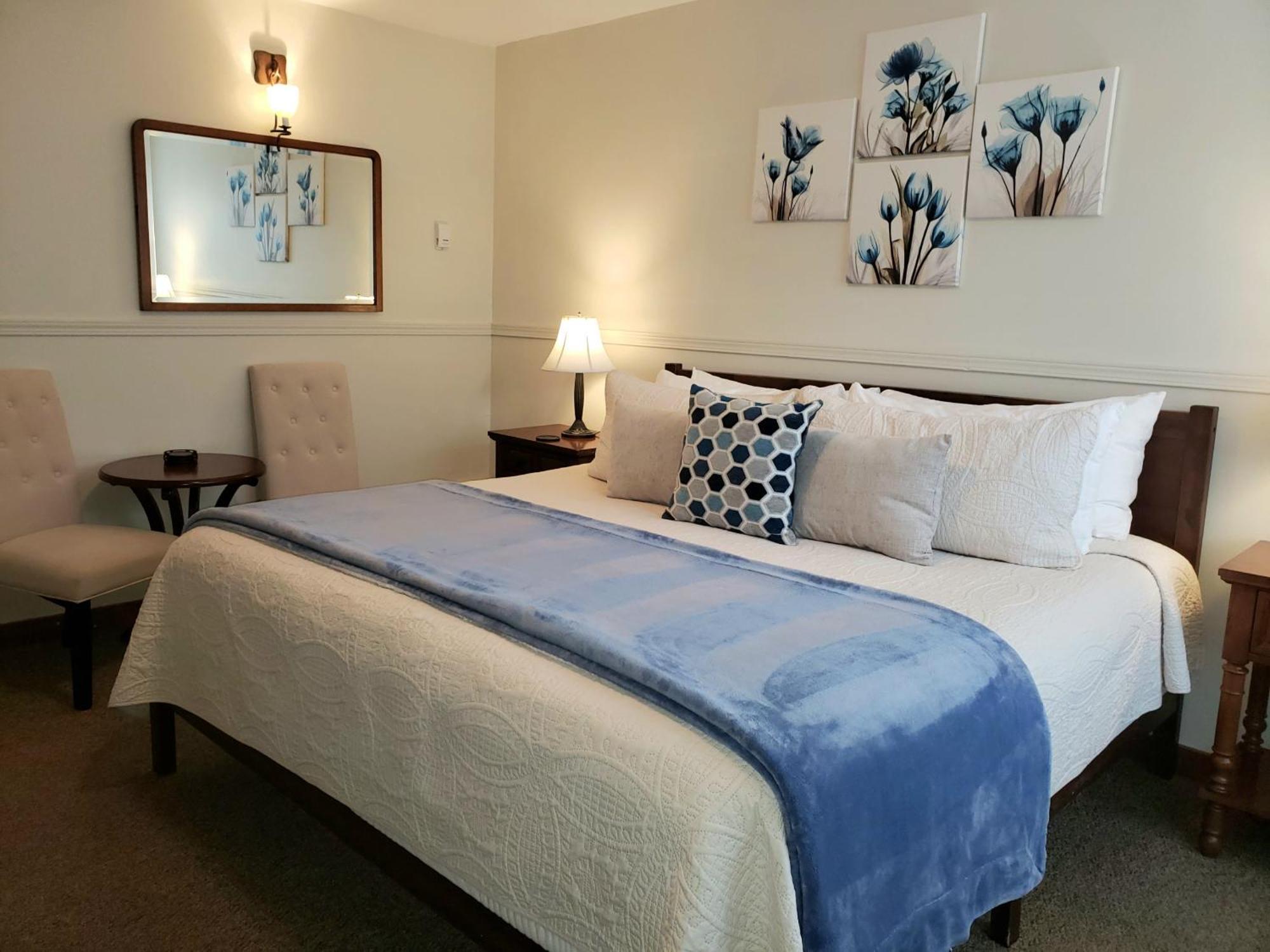 The Heron Inn And Day Spa Ла-Коннер Экстерьер фото